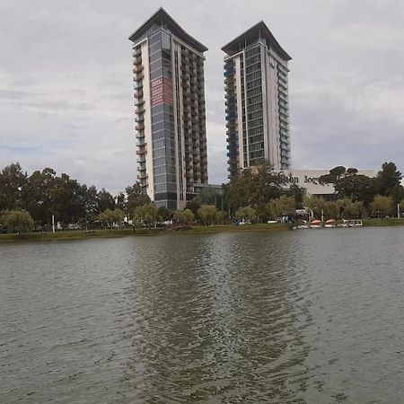 Parkside Apartament Apartment บาทูมิ ภายนอก รูปภาพ