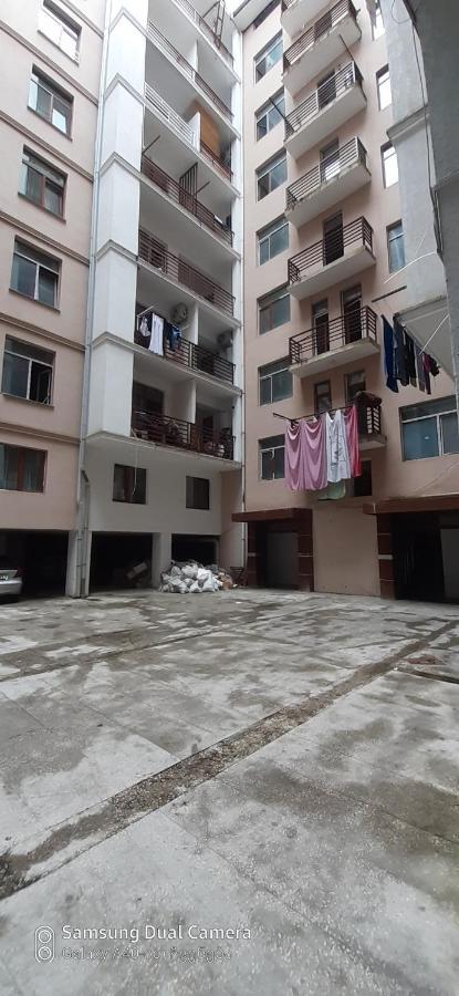 Parkside Apartament Apartment บาทูมิ ภายนอก รูปภาพ